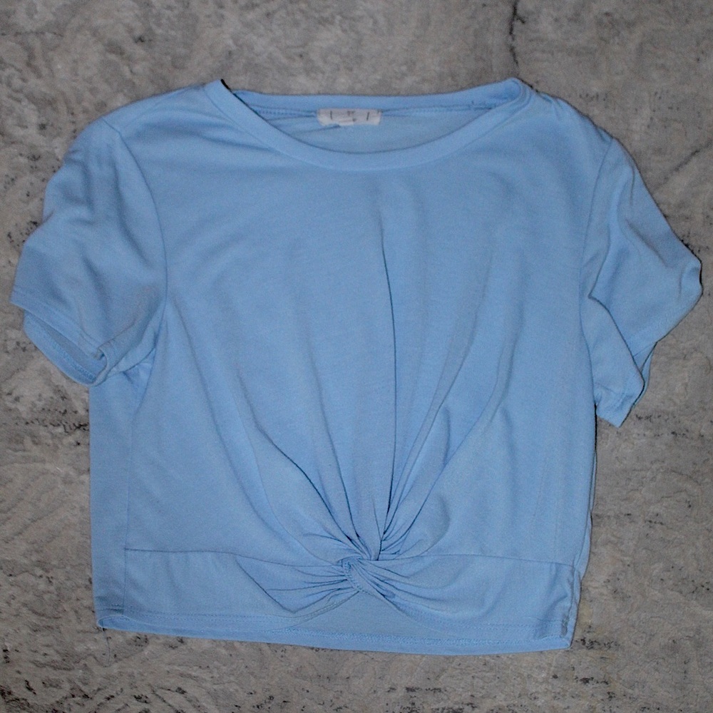 Tilly’s Blue Knot Crop Top